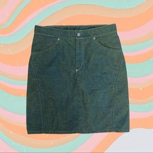 🐳Vintage Levi’s High Waisted Denim Skirt🐳